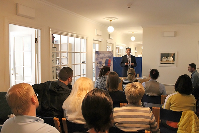 Юридические консультационные семинары для соотечественников в Швеции